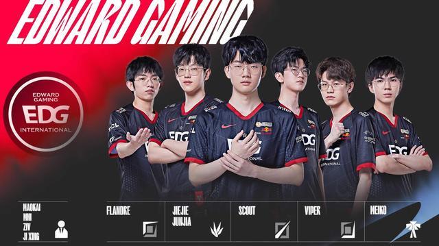 场上表现往 场上表现往