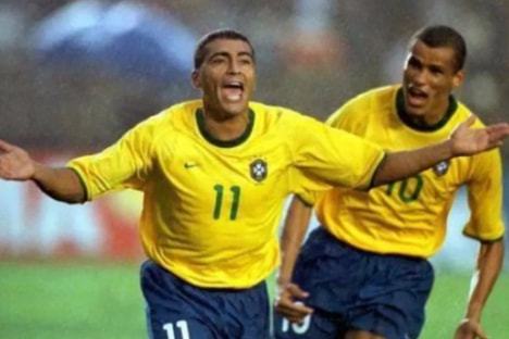 击败对手 击败对手