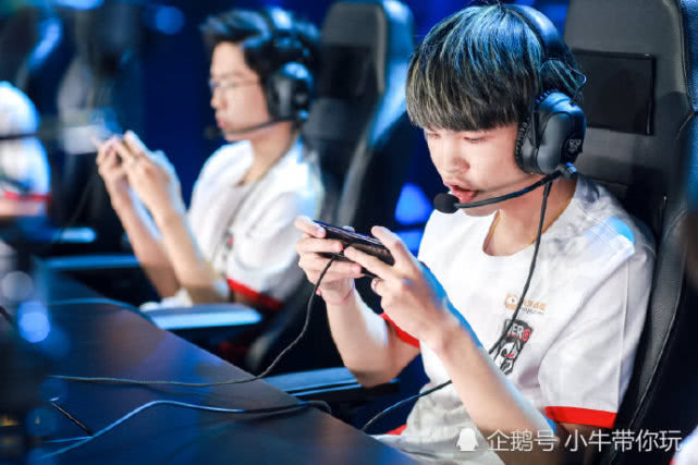 不仅来自球 不仅来自球